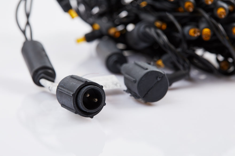 5mm LED Minilight String - 70 lights 4" Space (Black Wire)