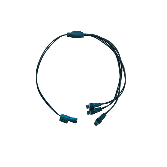 One-to-three coaxial splitter
